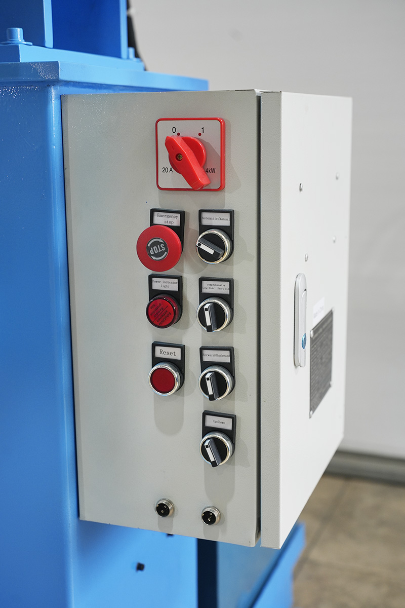 Large Wheel Sewing Machine