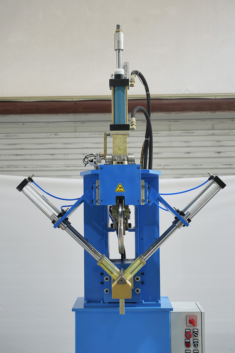 Large Wheel Sewing Machine